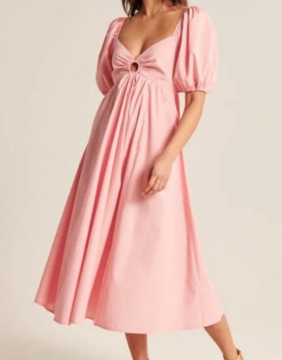 Abercrombie & Fitch Dresses & Skirts - Pink Abercrombie O-Ring Puff Sleeve Midi Dress S